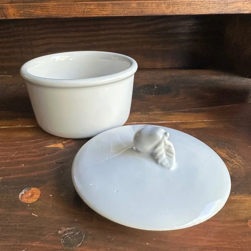Chantal Lidded Ramekin White Ceramic Pear Knob Handcrafted 1.5 C Casserole Dish